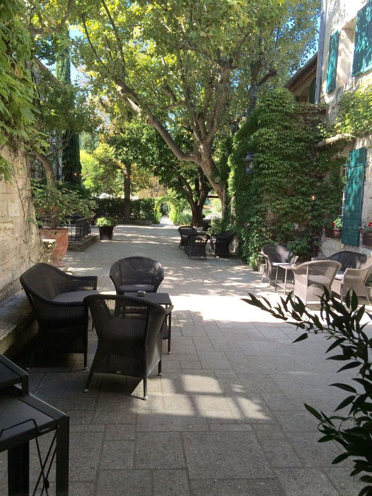 Hotel Le Prieure Villeneuve-lès-Avignon Esterno foto