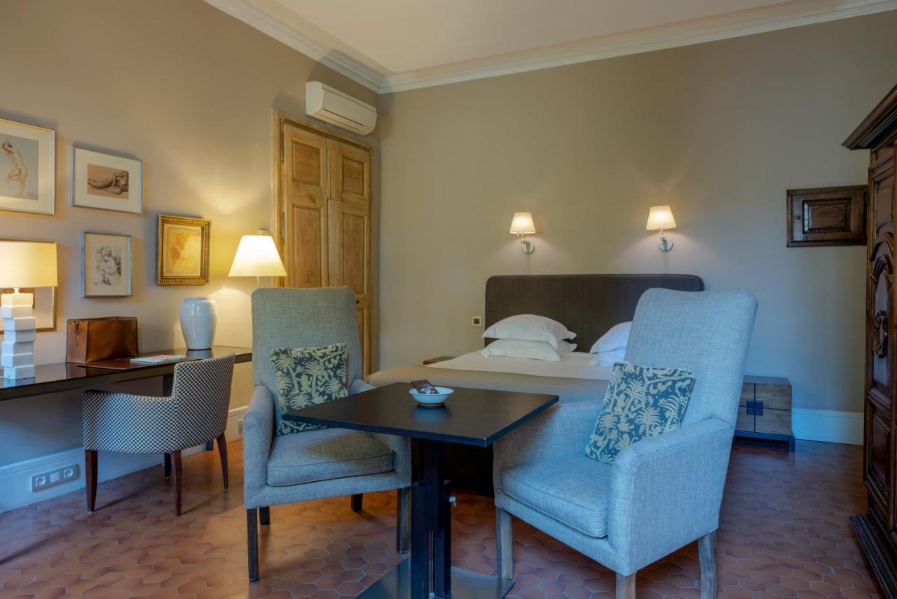 Hotel Le Prieure Villeneuve-lès-Avignon Esterno foto