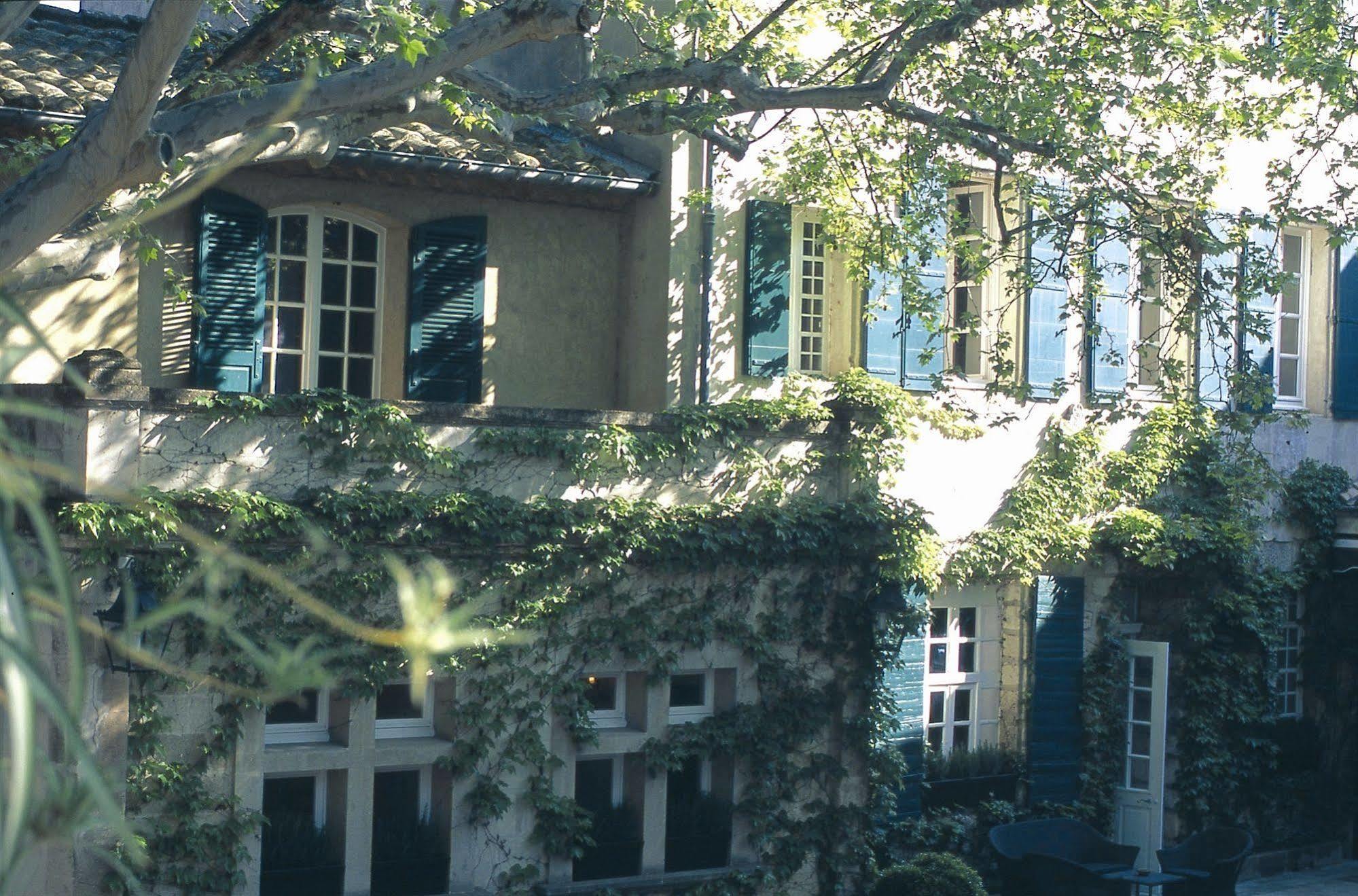 Hotel Le Prieure Villeneuve-lès-Avignon Esterno foto
